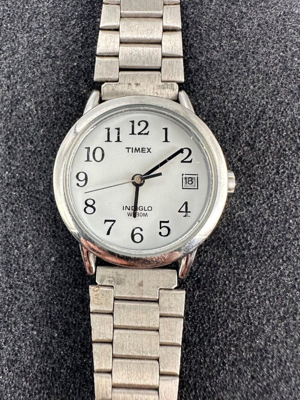 Timex Watch Womens Silver Tone Indiglo Date Window 24MM New Battery 7"